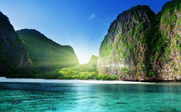 Romantic Bangkok & Phuket Honeymoon Package 6D  5N